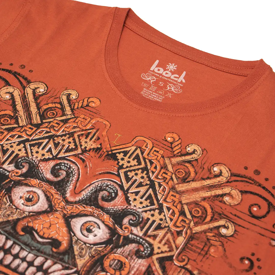 Aia paec ladrillo detalle Polo Para Caballero LOOCH Diseño Pre-Inca Aia Paec color ladrillo