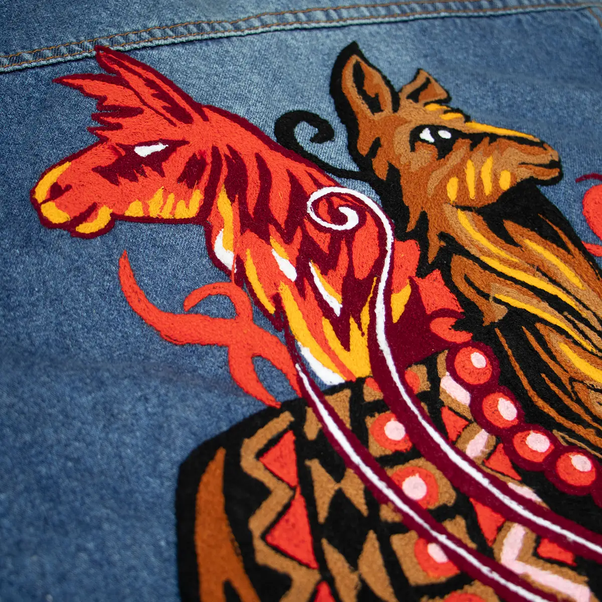 Casaca Azul Llama plano amplio Llama Casaca Denim Para Hombre Con Bordado Artesanal LOOCH Azul